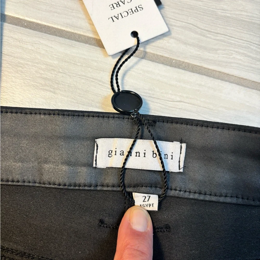 NWT Gianni Bini Black Patent Skinny mid rise Jean/pant new with tags. - Picture 7 of 13